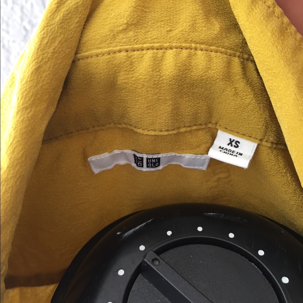 Silk button down - Picture 3 of 4